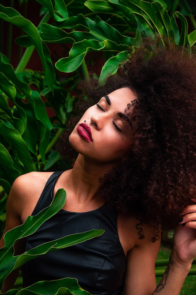 Plant Ingredients and Your Curly Hair