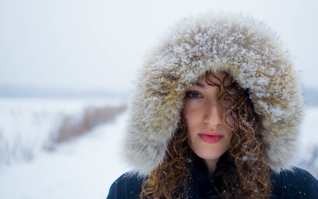 7 Tips to Retaining Healthy Hair during the Colder Months